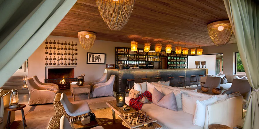 A luxurious room in Kichwa tembo camp